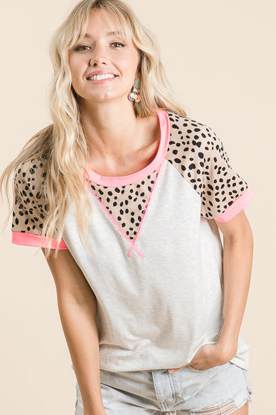 Raglan Cheetah Print Short Sleeve Top